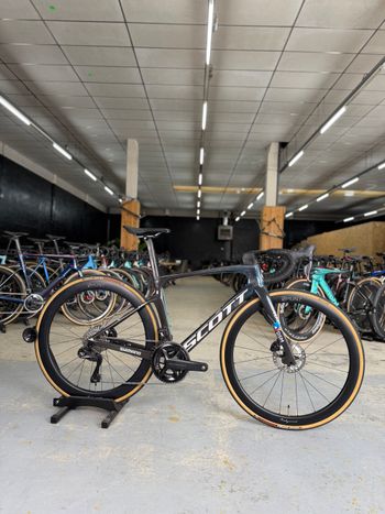 Used Scott Foil RC Pro Di2 DSM Team Edition Carbon 2022 Road & Gravel