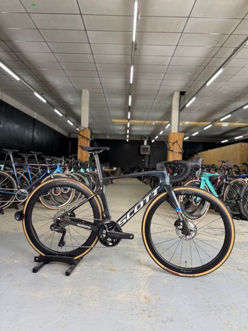 Used Scott Foil RC Pro Di2 DSM Team Edition Carbon 2022 Road & Gravel