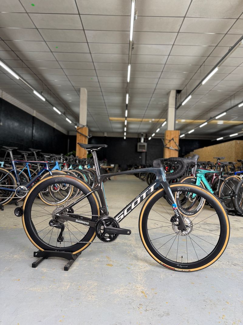 Used Scott Foil RC Pro Di2 DSM Team Edition Carbon 2022 Road & Gravel
