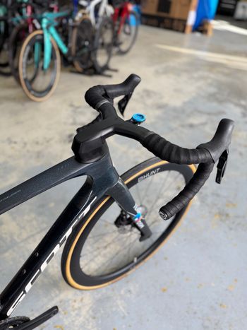 Used Scott Foil RC Pro Di2 DSM Team Edition Carbon 2022 Road & Gravel, Blau — image 9 of 29