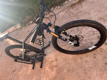 Used Canyon Exceed CF SLX 2024 2024 Mountainbike, Black, 29 — image 8 of 10