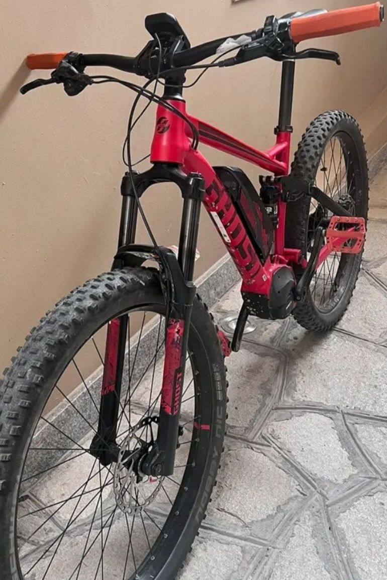 Used Ghost Kato Shimano Deore XT 2020 Mountainbike, Red — image 3 of 4