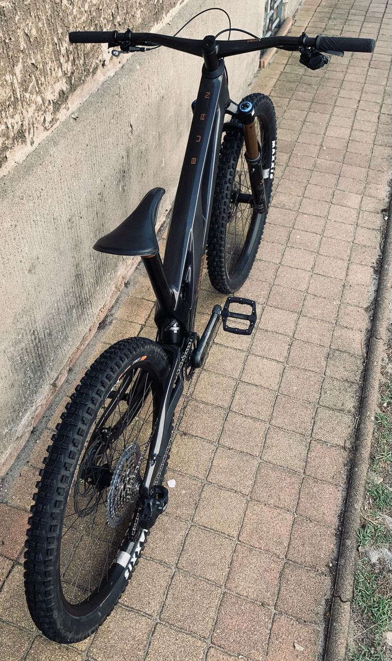 Used UNNO BURN Race S2 2023 2023 Mountainbike, Black — image 9 of 10
