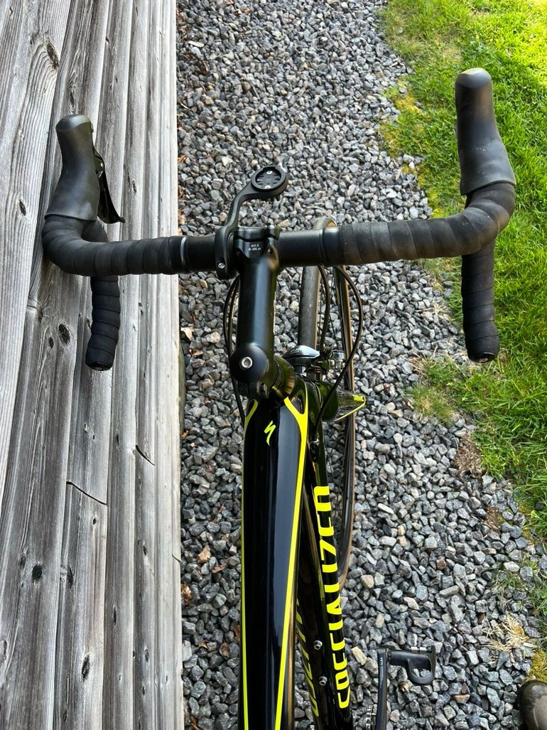Used Specialized Tarmac SL4 Sport 2017 2017 Road & Gravel, Black — image 4 of 8