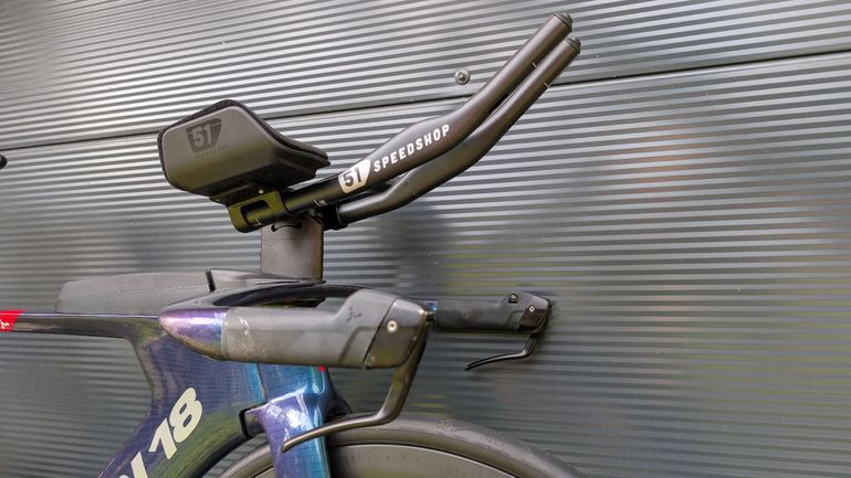Used Argon 18 E SRAM Force eTap AXS 2024 Road & Gravel, Blue — image 9 of 12