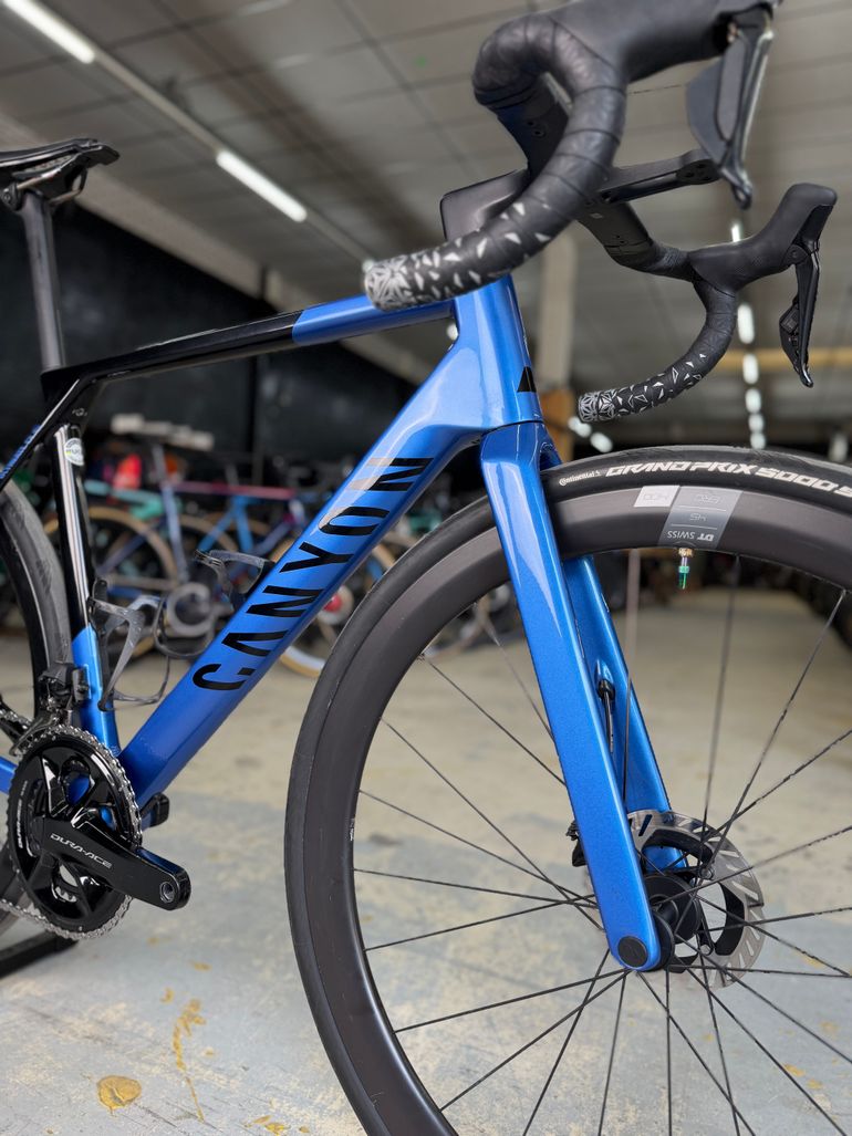 Used Canyon Ultimate Di2 Dura Ace Carbon 2023 Road & Gravel — image 4 of 24