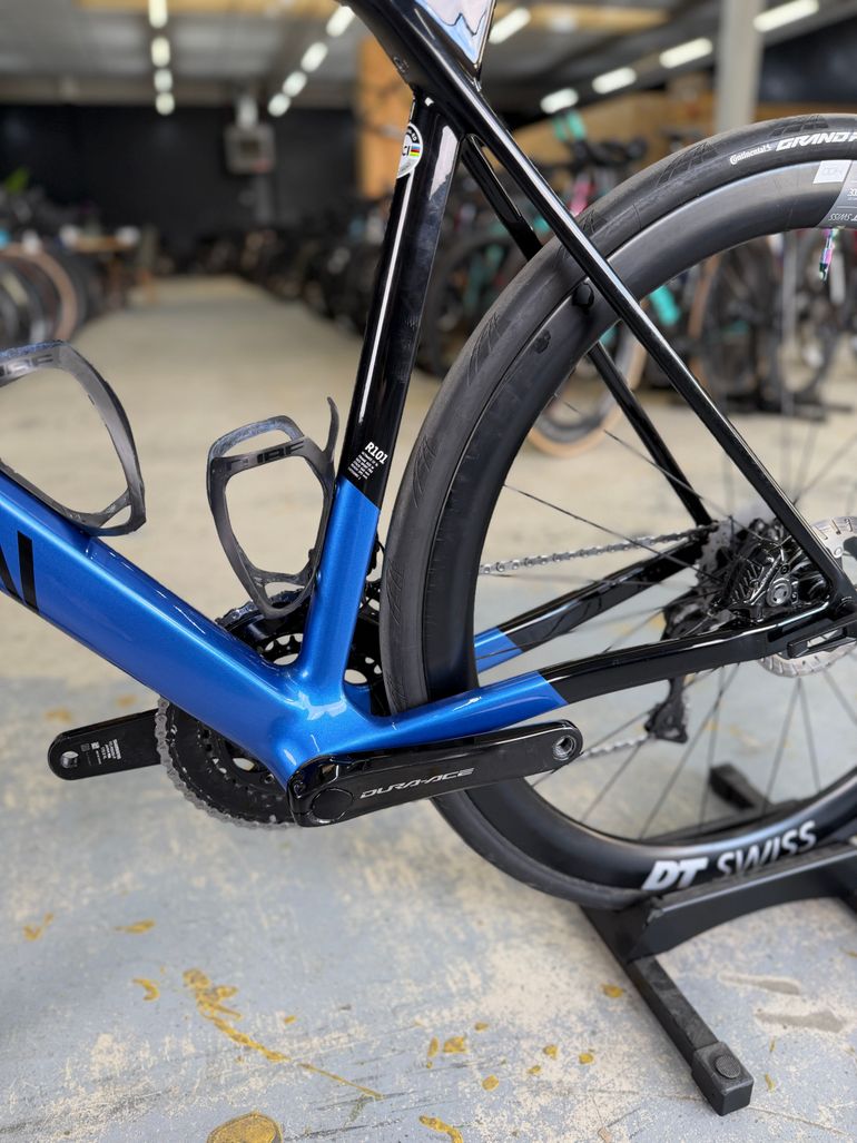 Used Canyon Ultimate Di2 Dura Ace Carbon 2023 Road & Gravel — image 23 of 24