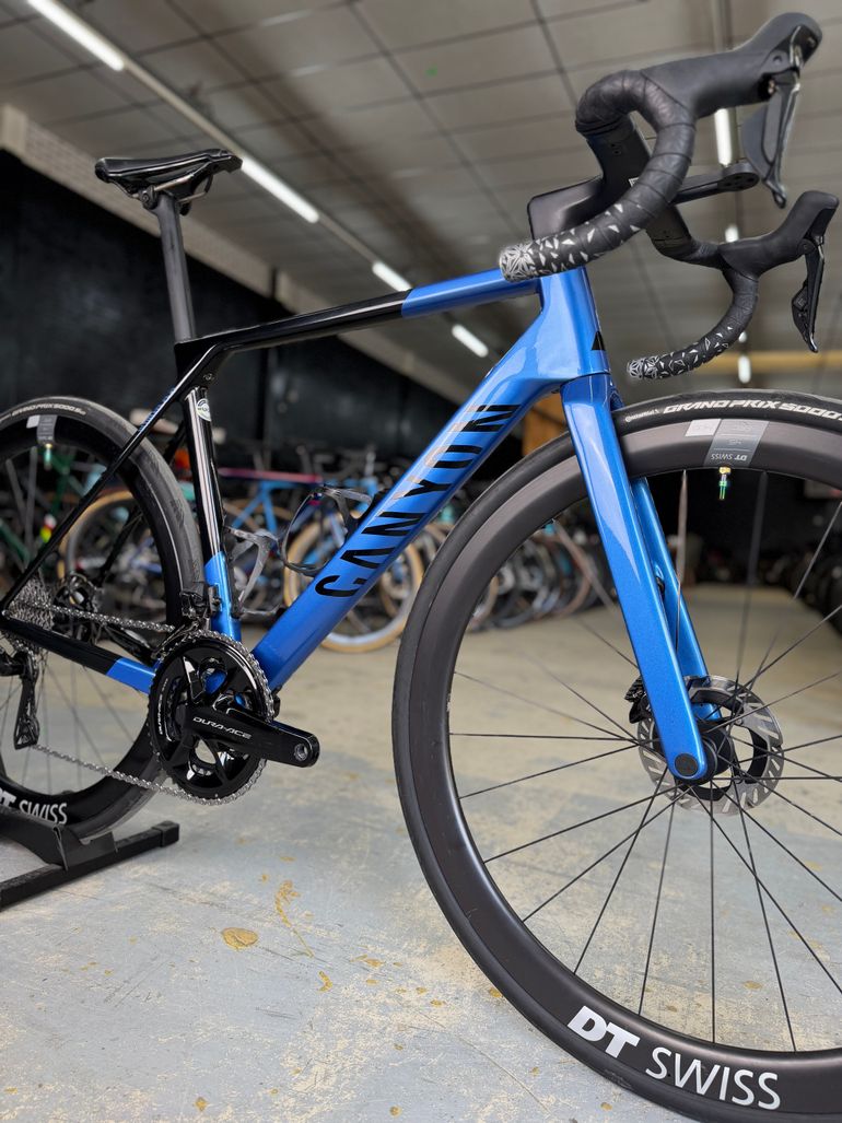 Used Canyon Ultimate Di2 Dura Ace Carbon 2023 Road & Gravel — image 3 of 24