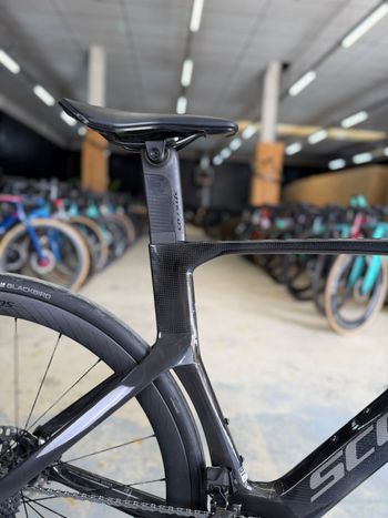 Used Scott Foil RC Pro 2025 2025 Road & Gravel — image 10 of 31