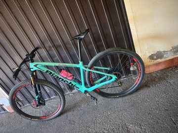 Tweedehands Bianchi Methanol 9.3 Cv Rs 2024 Mountainbike — afbeelding 14 van 25