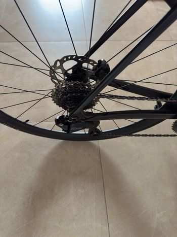 Used Trek Madone SL 6 Gen 8 2025 2025 Road & Gravel, Black — image 7 of 13