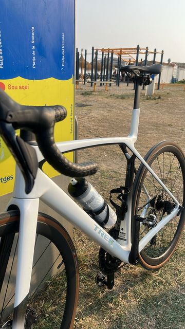 Brugt Trek Madone SL 6 Gen 8 2025 2025 Road & Gravel