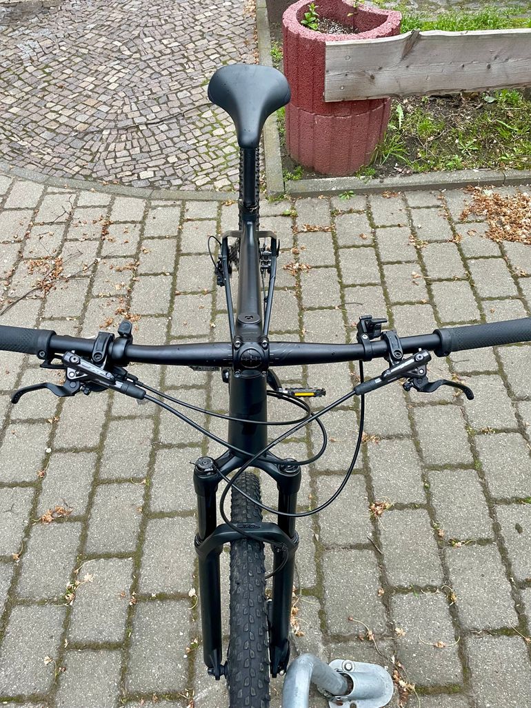 Used CUBE REACTION PRO 2023 2023 Mountainbike, Black, 27.5 — image 4 of 7