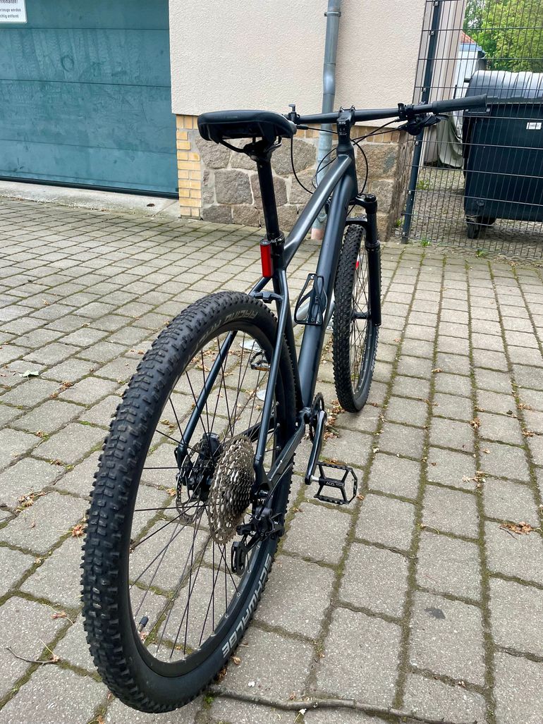 Used CUBE REACTION PRO 2023 2023 Mountainbike, Black, 27.5 — image 3 of 7