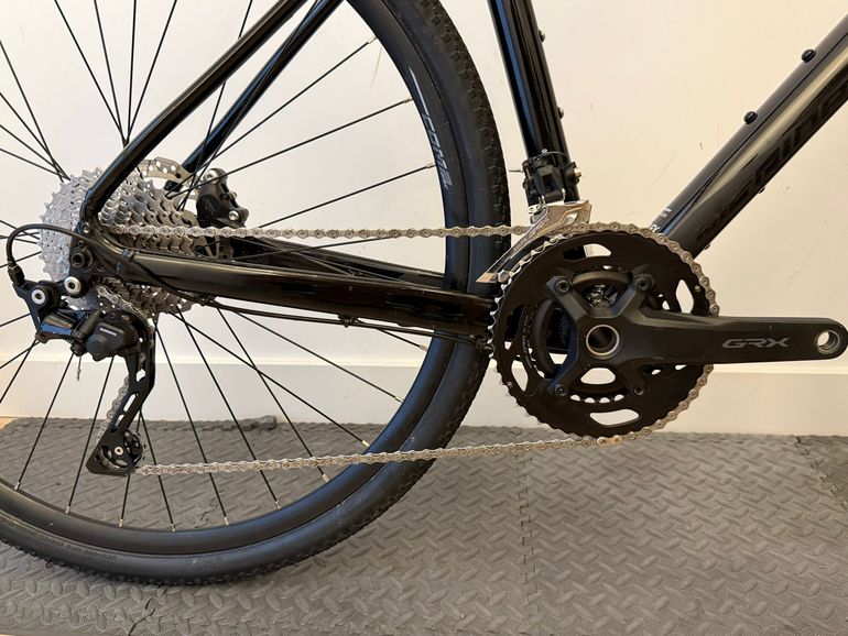 Used Merida SILEX 400 2023 2023 Road & Gravel, Black — image 3 of 11