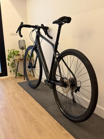 Used Merida SILEX 400 2023 2023 Road & Gravel, Black — image 5 of 11