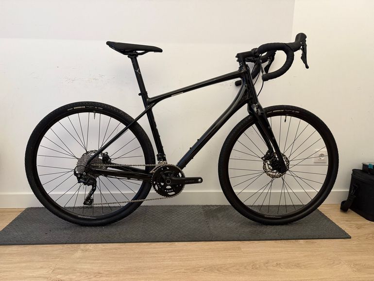 Used Merida SILEX 400 2023 2023 Road & Gravel, Black — image 1 of 11