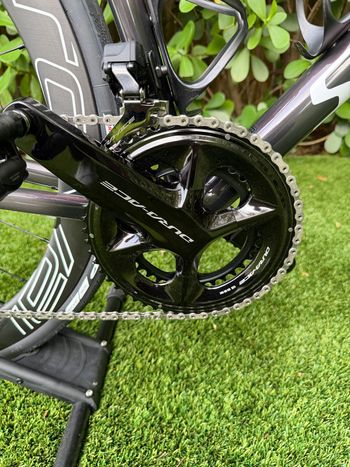 Used Specialized S-Works Tarmac SL8 - Shimano Dura-Ace Di2 2024 2024 Road & Gravel, Red — image 5 of 10