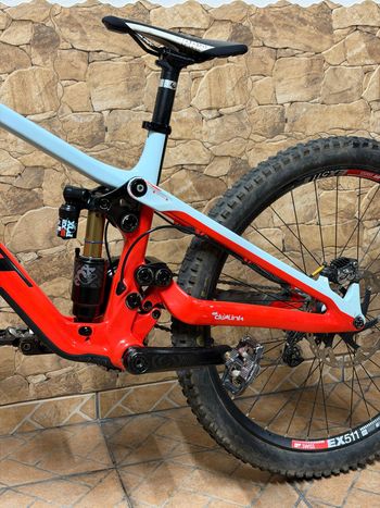Brugt Pivot PHOENIX Pro Saint 2025 2025 Mountainbike — billede 4 af 8