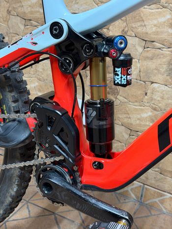Brugt Pivot PHOENIX Pro Saint 2025 2025 Mountainbike — billede 8 af 8