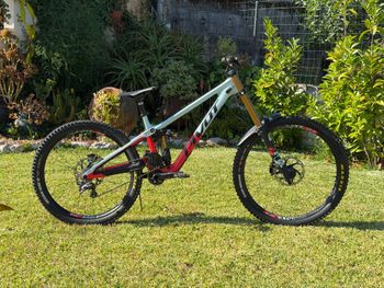 Used Pivot PHOENIX Pro Saint 2025 2025 MTB