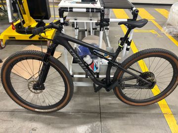 Specialized Epic Expert 2021 2021 MTB usato