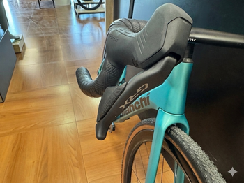 Used Bianchi Impulso RC GRX 825 DI2 2026 2026 Road & Gravel, Blue — image 5 of 8