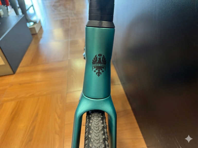 Used Bianchi Impulso RC GRX 825 DI2 2026 2026 Road & Gravel, Blue — image 6 of 8