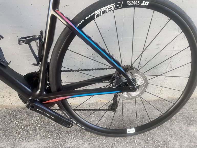 Used BMC Roadmachine 02 TWO 2018 2018 Road & Gravel — image 5 of 11