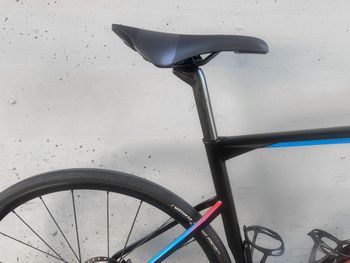 Used BMC Roadmachine 02 TWO 2018 2018 Road & Gravel — image 7 of 11
