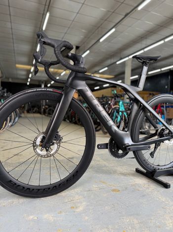 Used Trek Madone SLR 7 Gen 7 2024 2024 Road & Gravel, Black — image 17 of 24