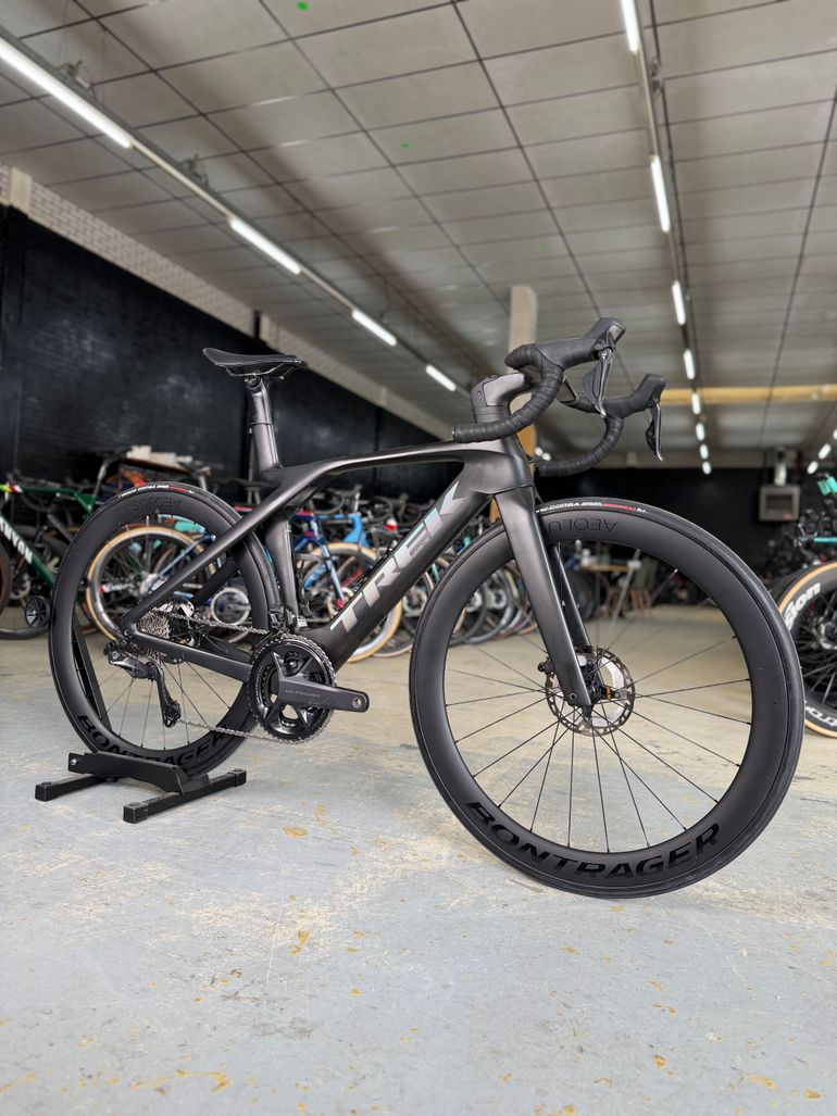 Used Trek Madone SLR 7 Gen 7 2024 2024 Road & Gravel, Black — image 2 of 24