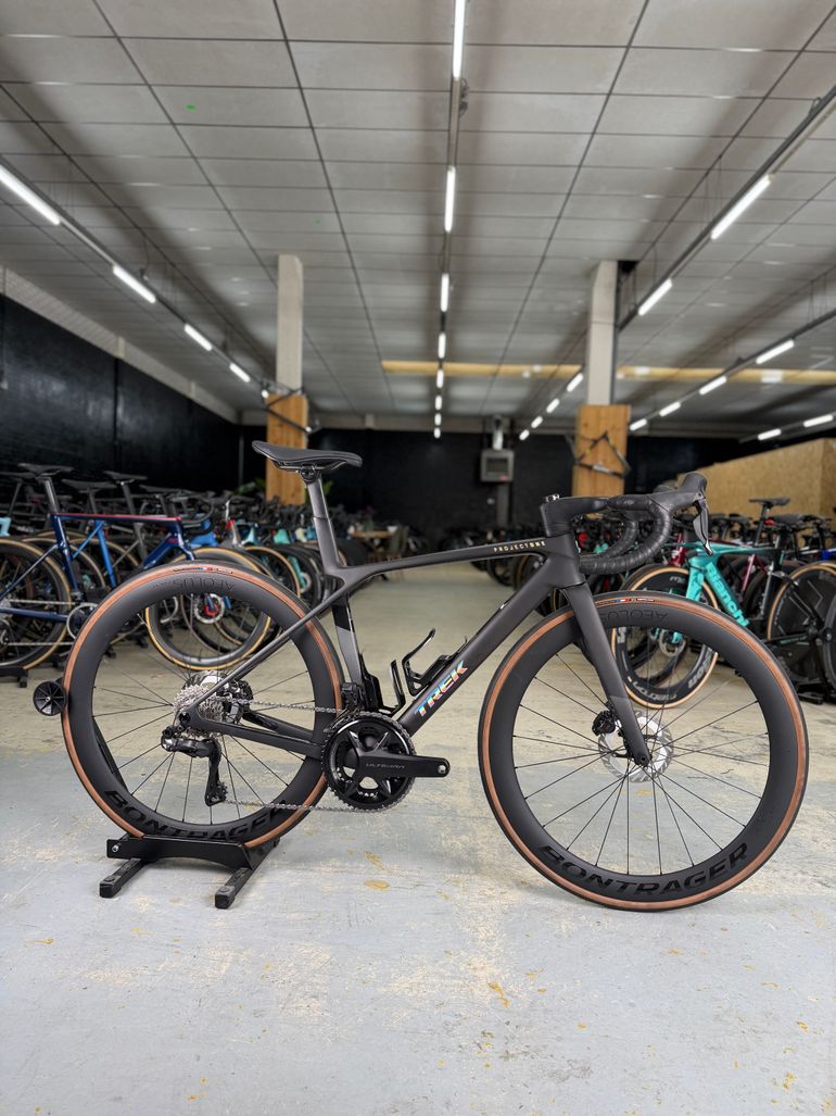 Used Trek Madone SLR 7 Gen 8 2025 2025 Road & Gravel — image 1 of 24