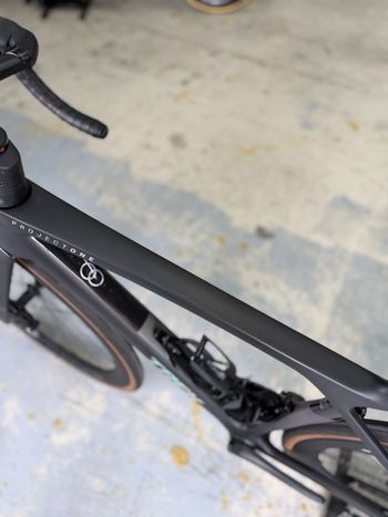 Used Trek Madone SLR 7 Gen 8 2025 2025 Road & Gravel — image 23 of 24