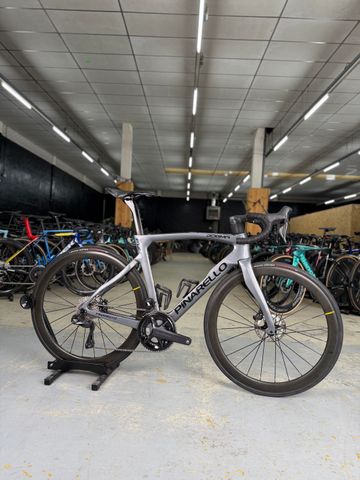 Gebrauchtes Pinarello Dogma F12 Di2 Carbon 2023 Road & Gravel