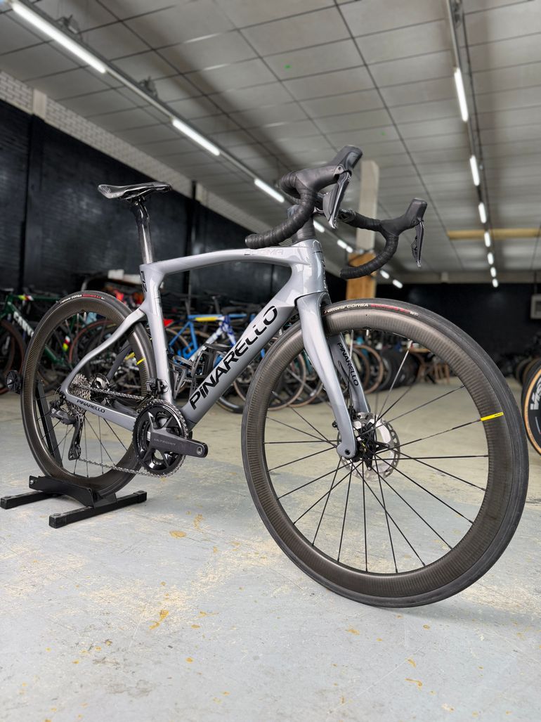 Used Pinarello Dogma F12 Di2 Carbon 2023 Road & Gravel, Light Gray — image 2 of 24
