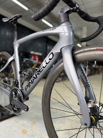 Used Pinarello Dogma F12 Di2 Carbon 2023 Road & Gravel, Light Gray — image 4 of 24