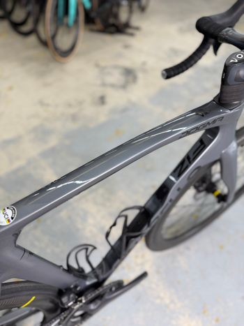 Used Pinarello Dogma F12 Di2 Carbon 2023 Road & Gravel, Light Gray — image 21 of 24