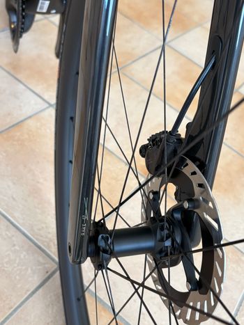 Used Scott Addict 20 2026 2026 Road & Gravel, Black — image 8 of 18