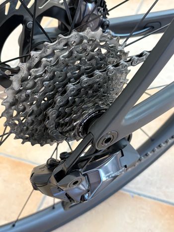 Used Scott Addict 20 2026 2026 Road & Gravel, Black — image 6 of 18