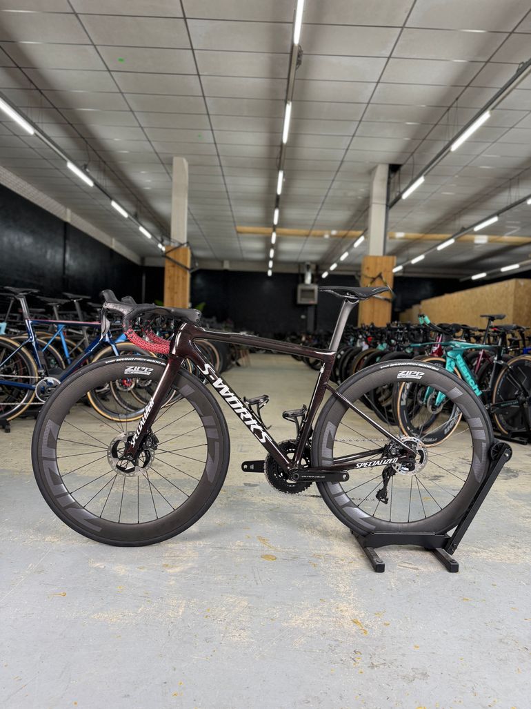 Used Specialized S-Works Tarmac SL8 - Shimano Dura-Ace Di2 2024 2024 Road & Gravel, Black — image 19 of 24