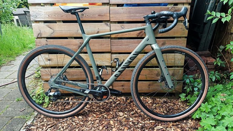 Used Canyon Grizl CF SL 6 AXS 2024 2024 Road & Gravel, Green — image 1 of 14