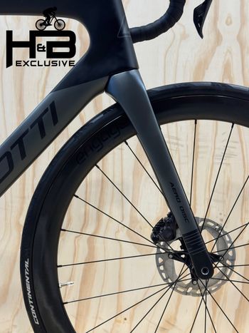Used Benotti Fuoco Aero Disc Carbon Shimano Ultegra Di2 2022 Road & Gravel, Black — image 4 of 11