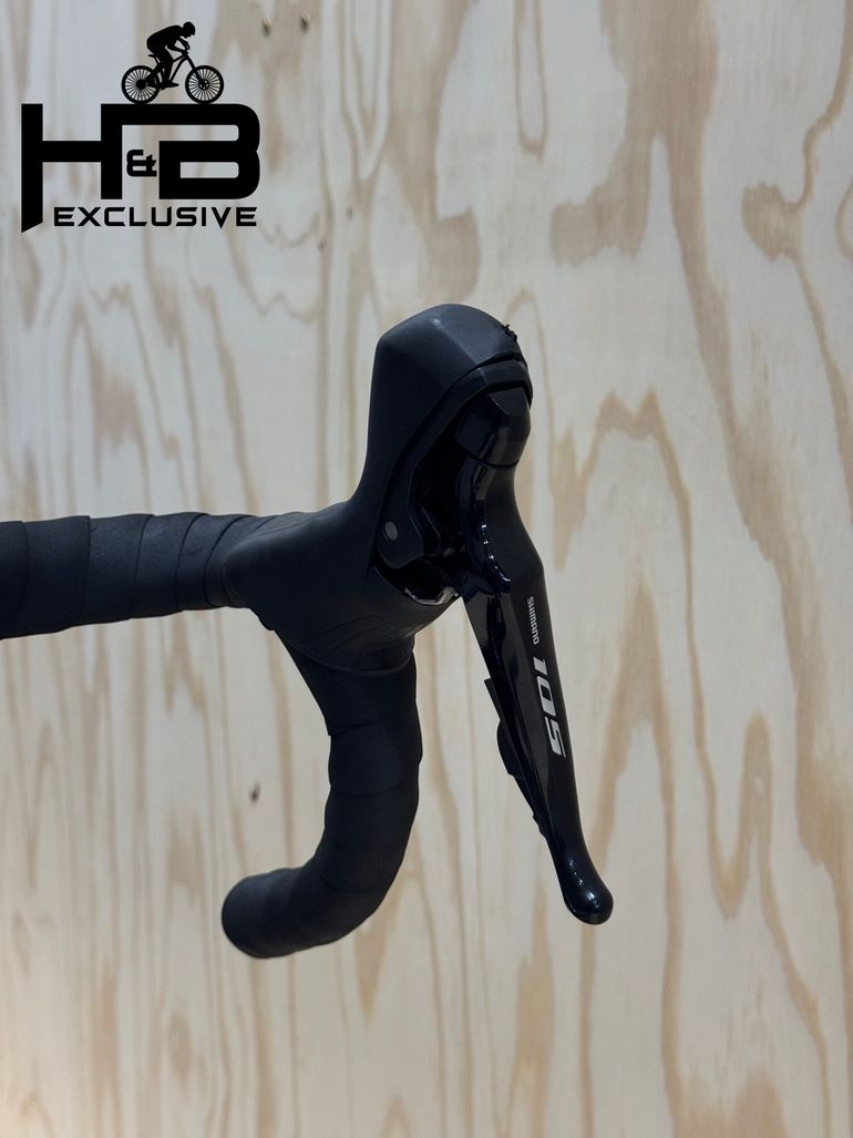 Used Bergamont Grandurance RD 7 SHIMANO 105 2022 Road & Gravel, Schwarz — image 7 of 13