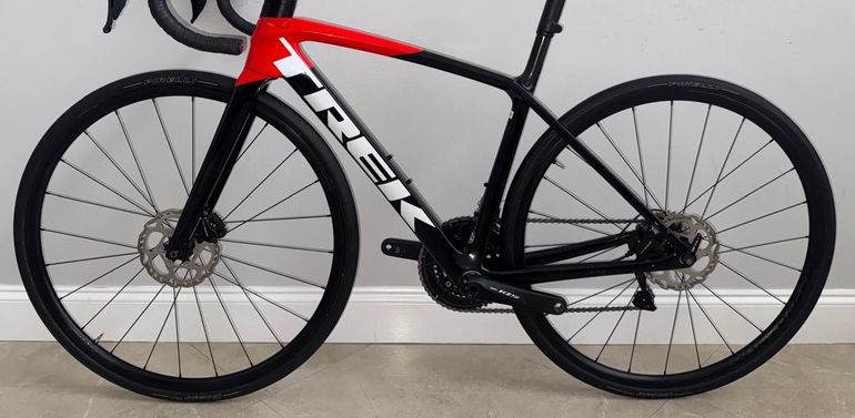 Used Trek Émonda SL 5 Disc 2022 2022 Road & Gravel, Black — image 7 of 16