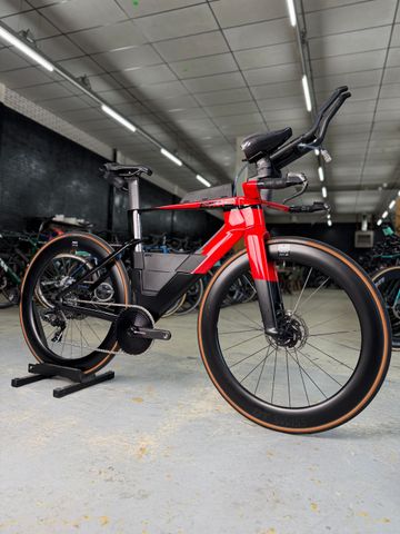 Used BMC Speedmachine 01 TWO 2024 2024 Road & Gravel, Red — image 2 of 29