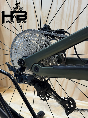 Used Canyon Spectral 29 CF 7 Carbon Shimano SLX 2022 Mountainbike, Green — image 12 of 13