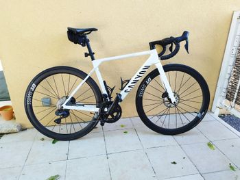 Used Canyon Ultimate CF SLX 8 Di2 2025 2025 Road & Gravel