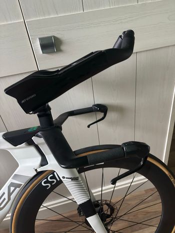 Used Orbea ORDU M20iLTD 2025 2025 Road & Gravel, White — image 5 of 12