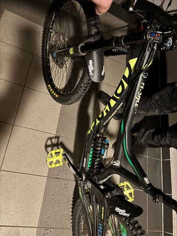 Used Devinci Devinci WLSN 2018 Mountainbike, Black — image 23 of 38